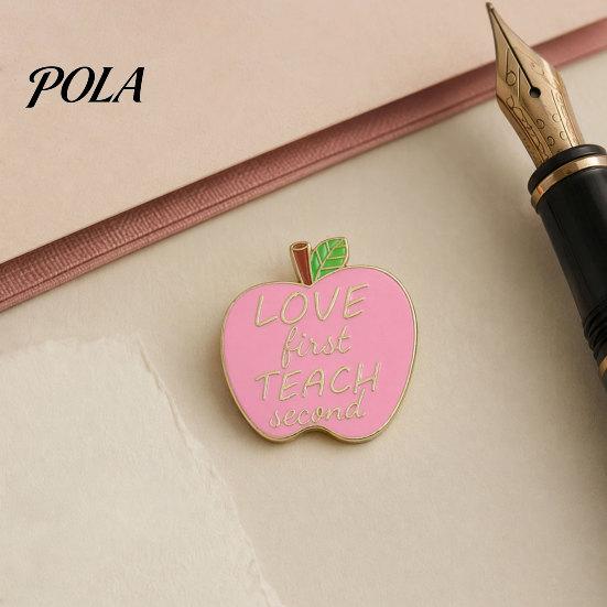 Brooch Pin, Enamel Teacher-Themed Fruit Shape Lapel Pin, Lightweight Outfit Badge for Teachers Day Graduation