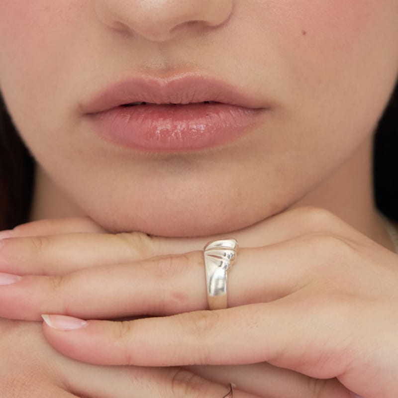 STILL INSTANT Shell Flow Ring