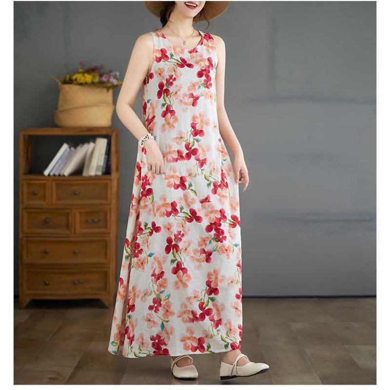 New Bohemian Long Dresses Summer New Sleeveless Round Neck Printed Dresses