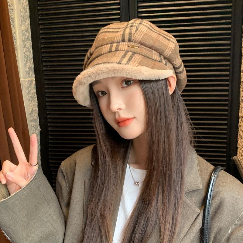 Woolen Star Anise Beret Children Autumn and Winter New Retro Plaid Warm Face Small Bud Painter Hat