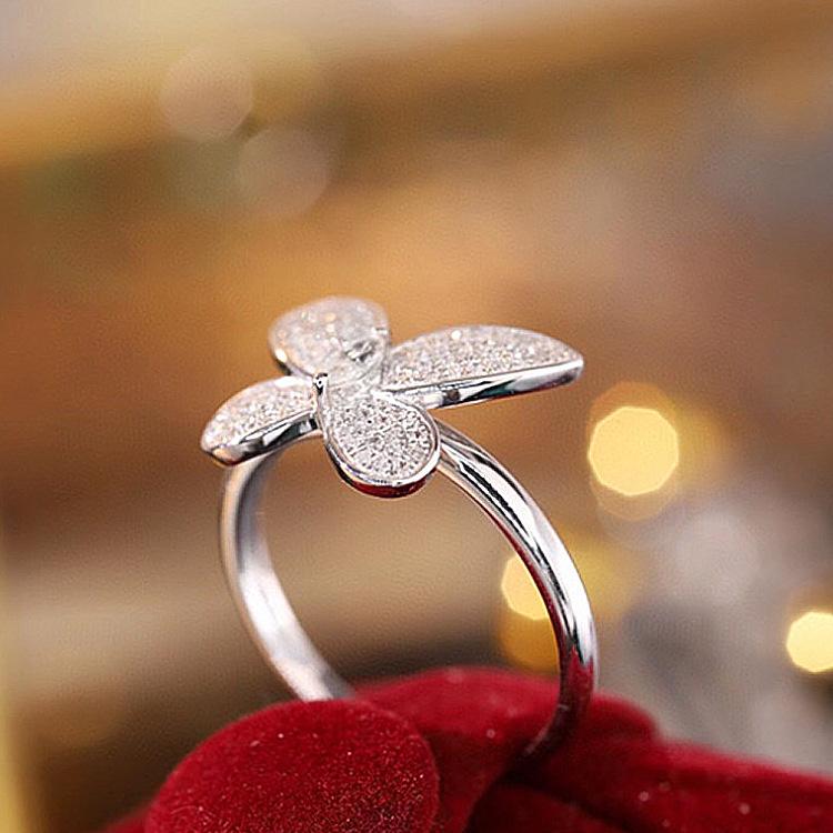 Womens Ring with Leaf Petals Korean Style Luxurious Fully Inlaid Zircon Butterfly Ring