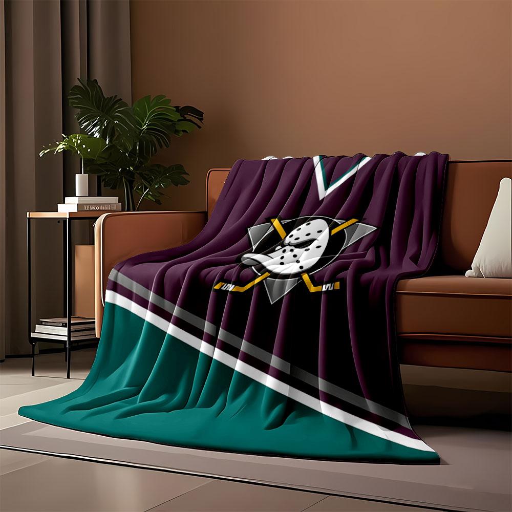 Hockey Mask Design Blanket Print Blanket Soft and Cozy Perfect for the Living Room Bed Sofa or a Nap,gift