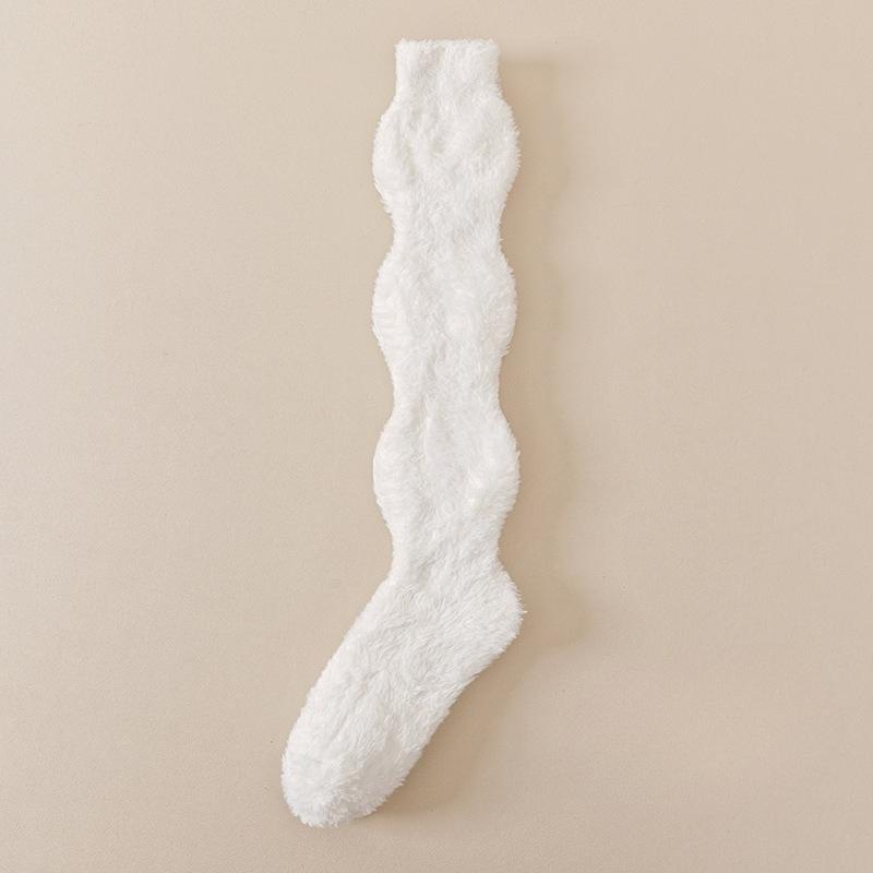 

Утолщенный флис, коралловый флис, длинные носки для осени и зимы, не линяют, идеально подходят для домашнего использования для тепла. 1 pair молочный белый