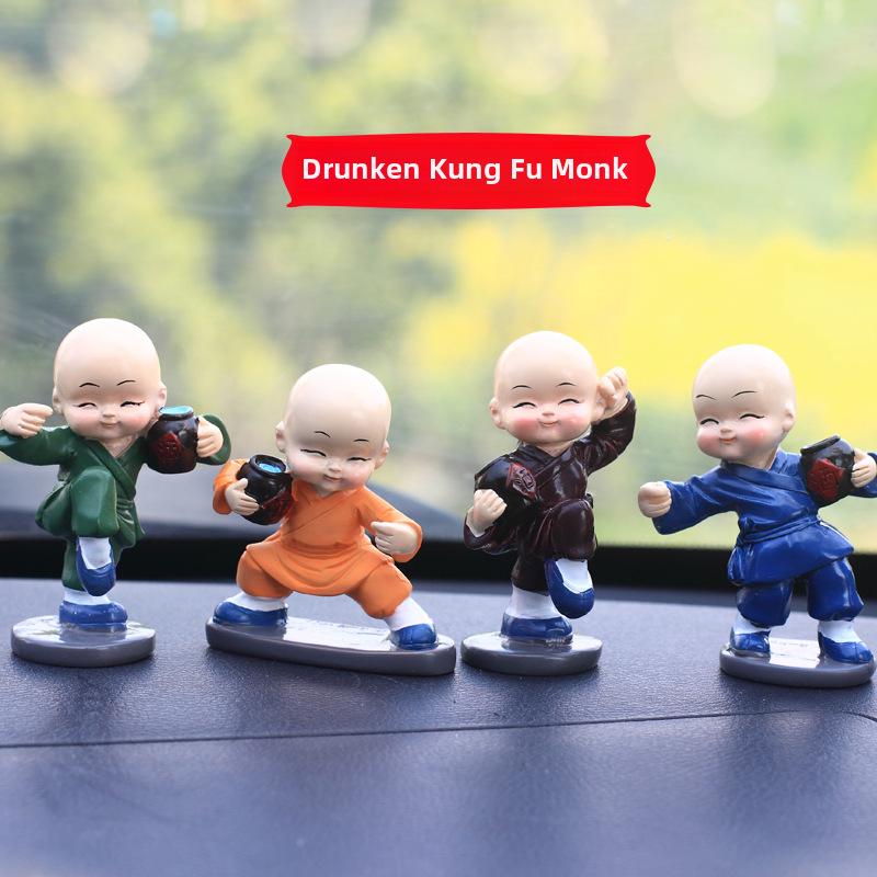 

Кукла монаха Шаолиньского кунг-фу для украшения автомобиля или дома
