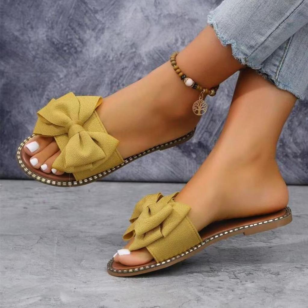 2026 New Flat Bottomed Rhinestone Bow Straight Slippers for Women Wearing Solid Color Lightweight Cloth Surface Sandals