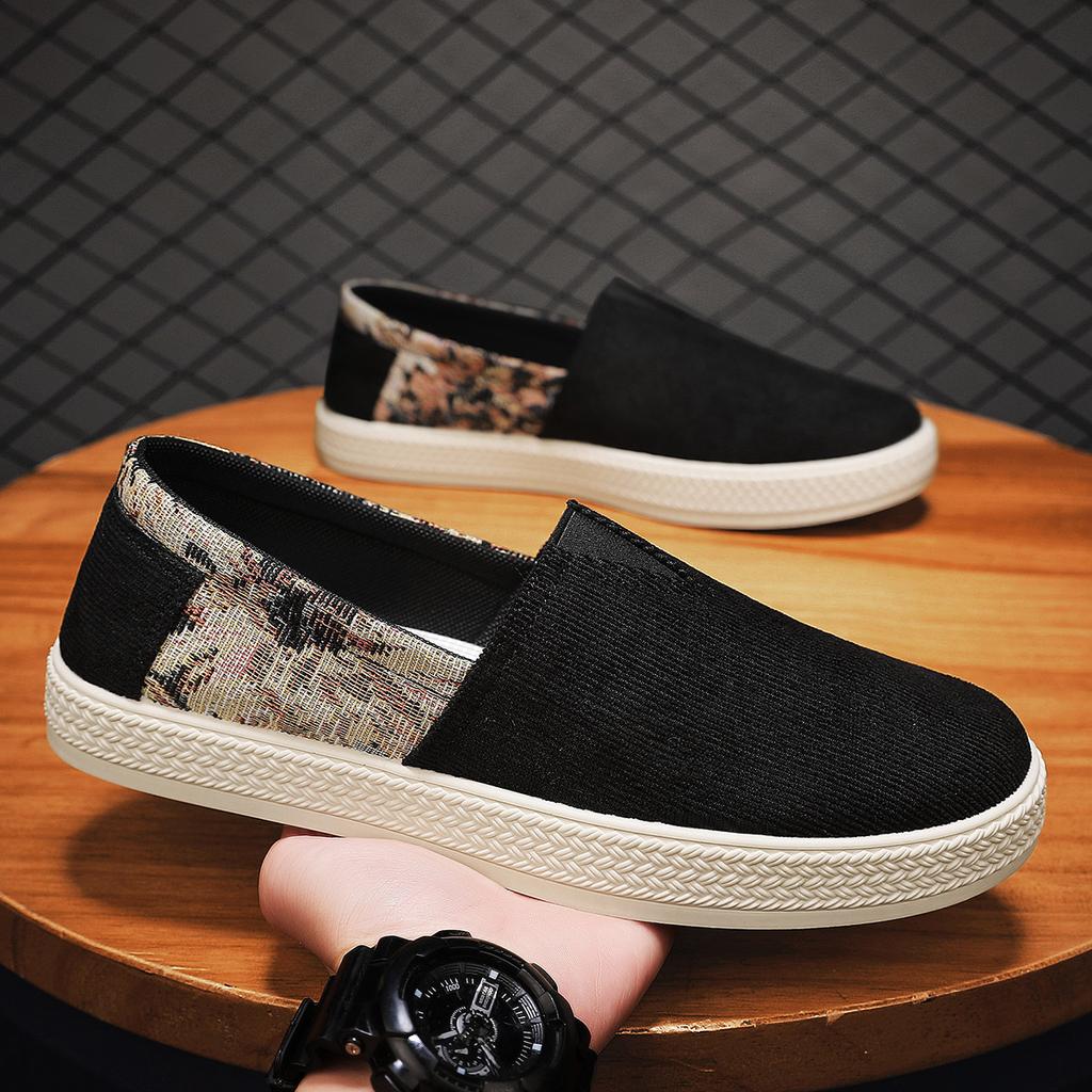 Comfortable Men’s Shoes Breathable Fisherman Shoes Men Casual Canvas Loafers Flat Vulcanized Sneakers Men Espadrilles  Summer