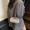 1 Stück Luxus-Umhängetasche Z-Stil Clutch-Tasche Abendtasche Speziell geformte Metallketten-Details Dekorative Kastenform-Kleine Quadratische Tasche