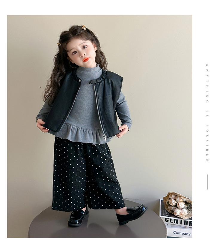 Jesień 2025 Zestaw Mody Dziewczęcej: Zestaw Trzyczęściowy Koszulka Bazowa w Stylu Koreańskim i Skórzana Kamizelka