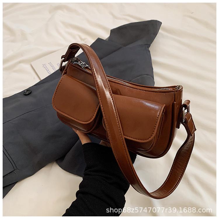 French niche underarm bag women's summer 2025 new trendy fashion shoulder locomotive bag texture portable oblique span bag