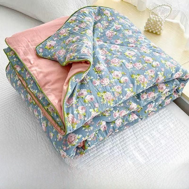 Rabbit Bear Dinosaur Strawberry Print Washed Cotton Summer Air Quilt Conditioner