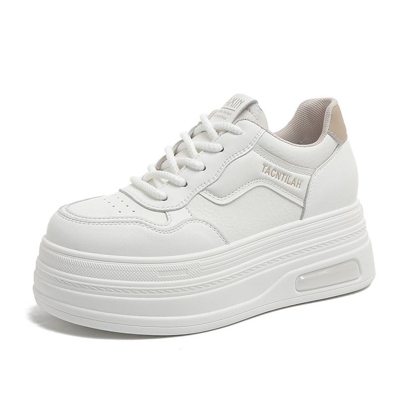

European station fashion platform white shoes women s 2025 spring and autumn new Korean version casual color matching platform air cushion board shoes 40