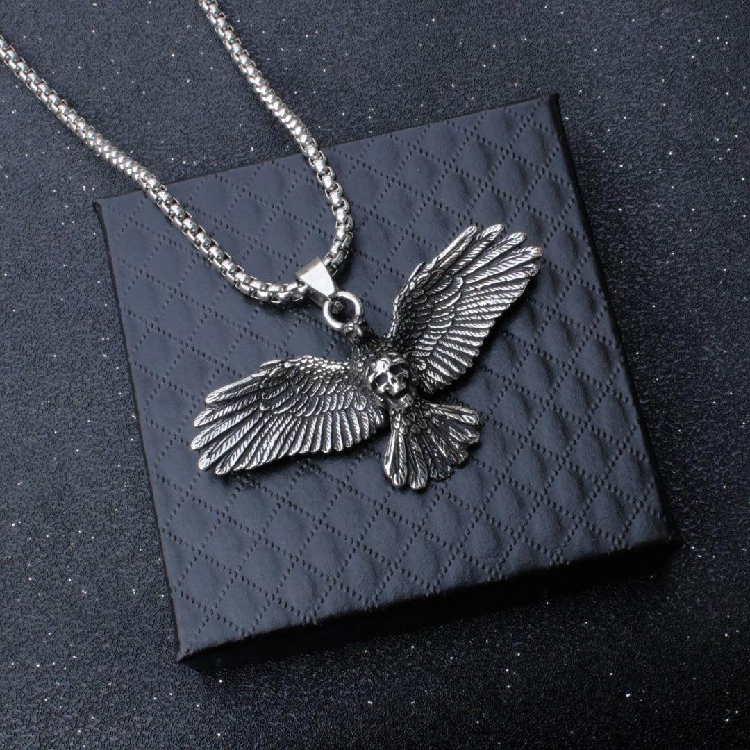 Falcon Necklace Eagle Spreading Wings New Pendant European and American Trendy Hip-Hop Disco 60CM