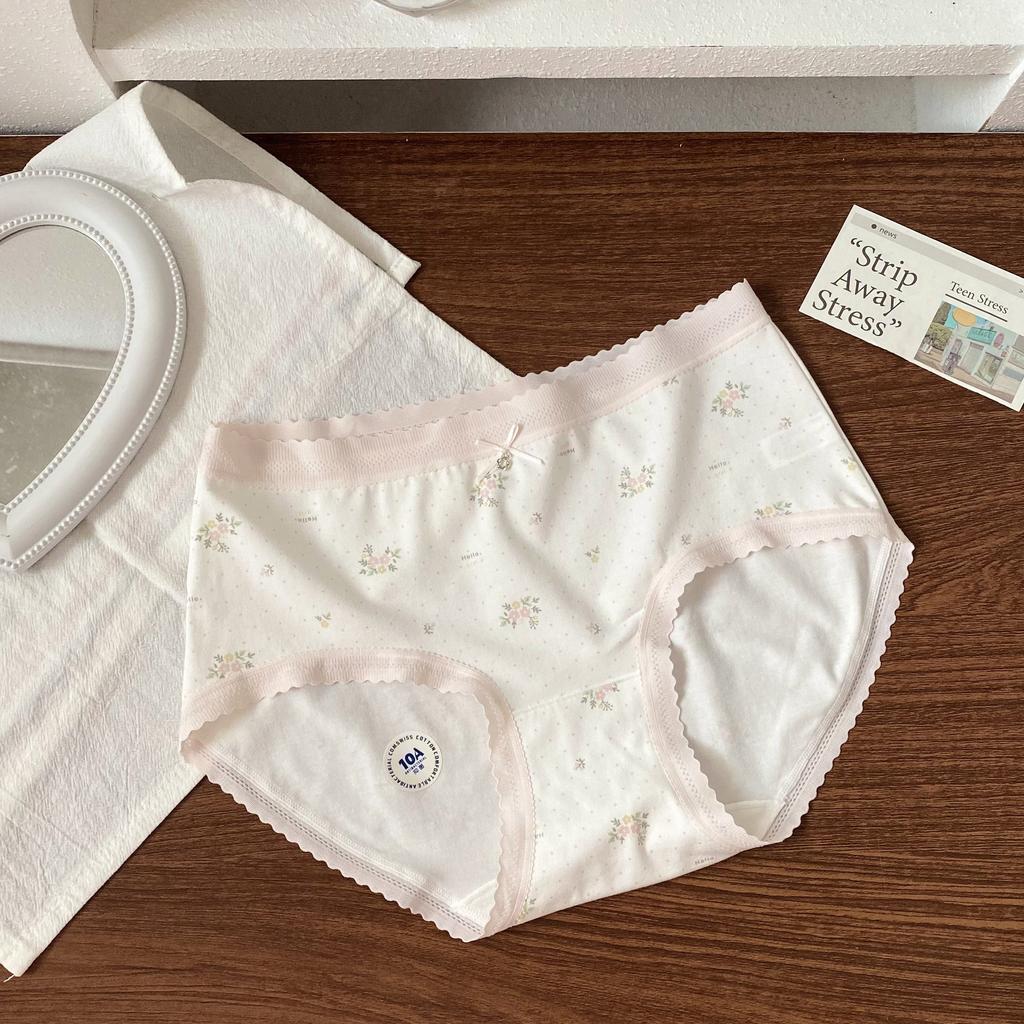 Female Spring Cotton Sweet Printed Skin Friendly Breathable 10A Antibacterial Crotch Wrapped Waist Triangle Briefs