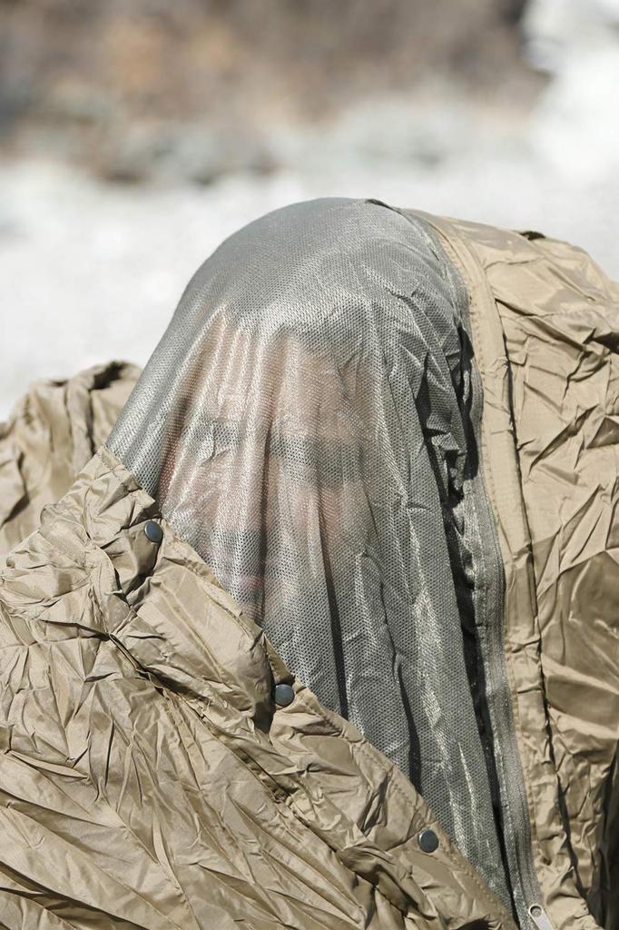 Carinthia Tropen Mummy Sleeping Military Camping Outdoor Car Camping Bag, Style, Gear, Gear, Mountaineering, (Olive, M)