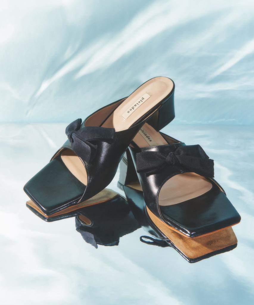 Pleiades Sienna Mule - Black