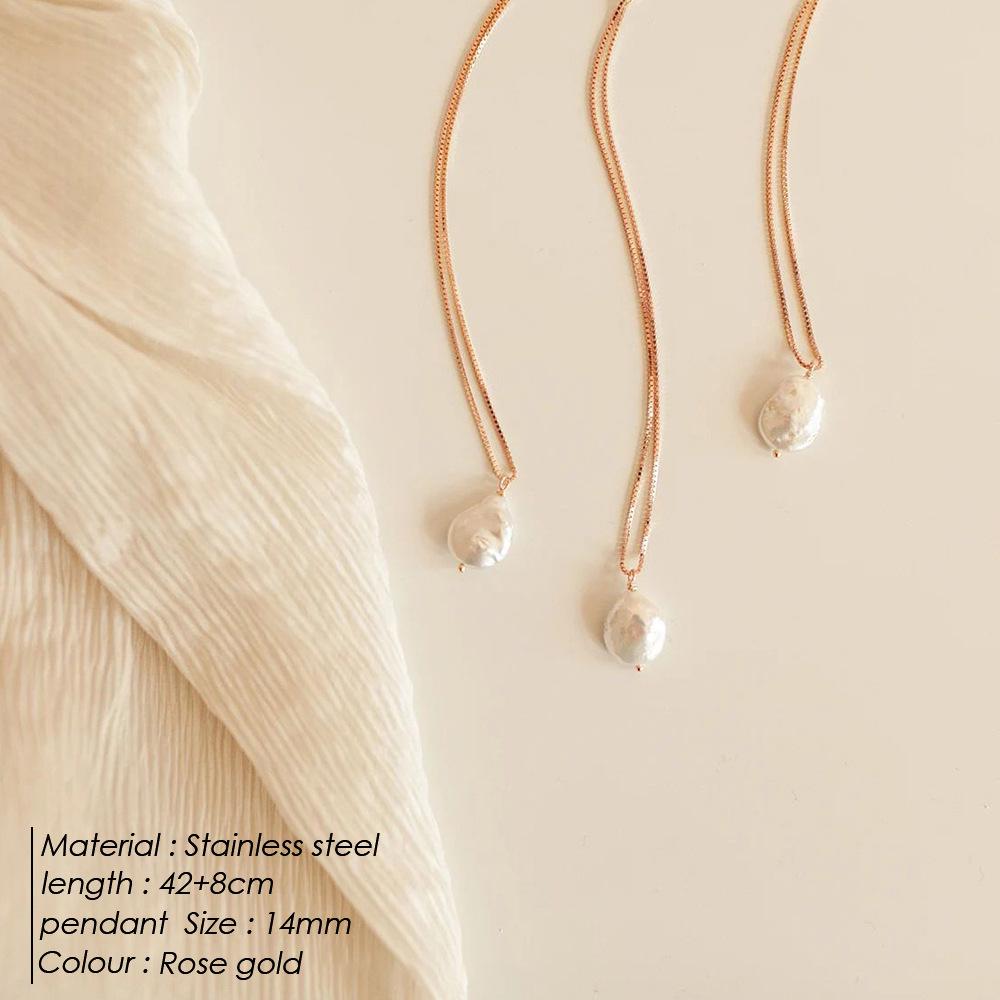 Stainless Steel Irregular Pearl Necklace: Retro Clavicle Chain with Versatile, Chic Design