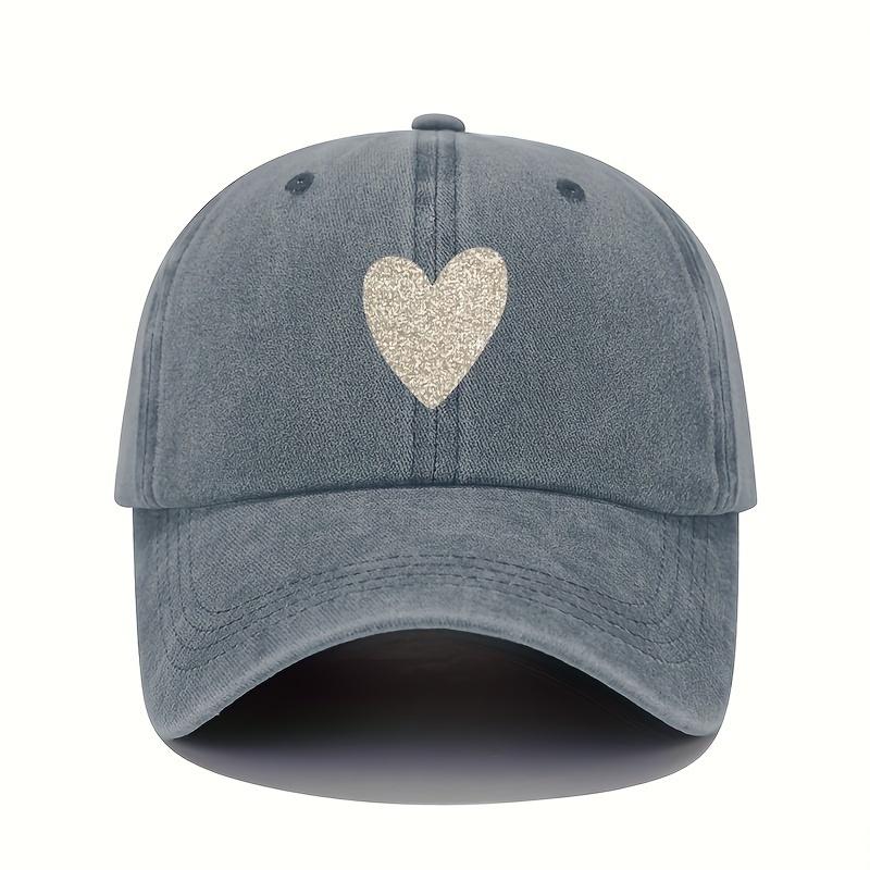 Baseball Cap with Sparkling Heart-shaped Pattern Design Suitable for All Seasons, Casual Sports, Outdoor Fashion Accessories