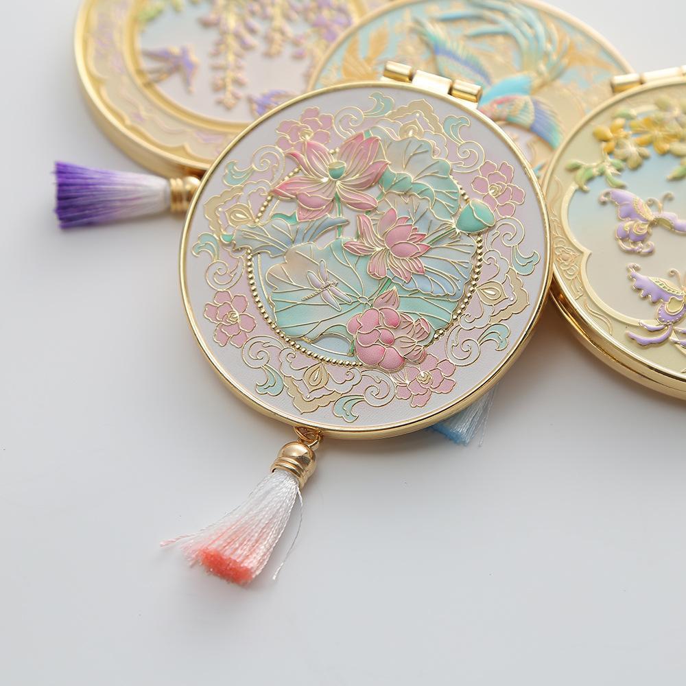 Chinese-Style Folding Pocket Mirror: Portable, Small Metal Mirror for Women, Ideal Practical Birthday Gift or Souvenir