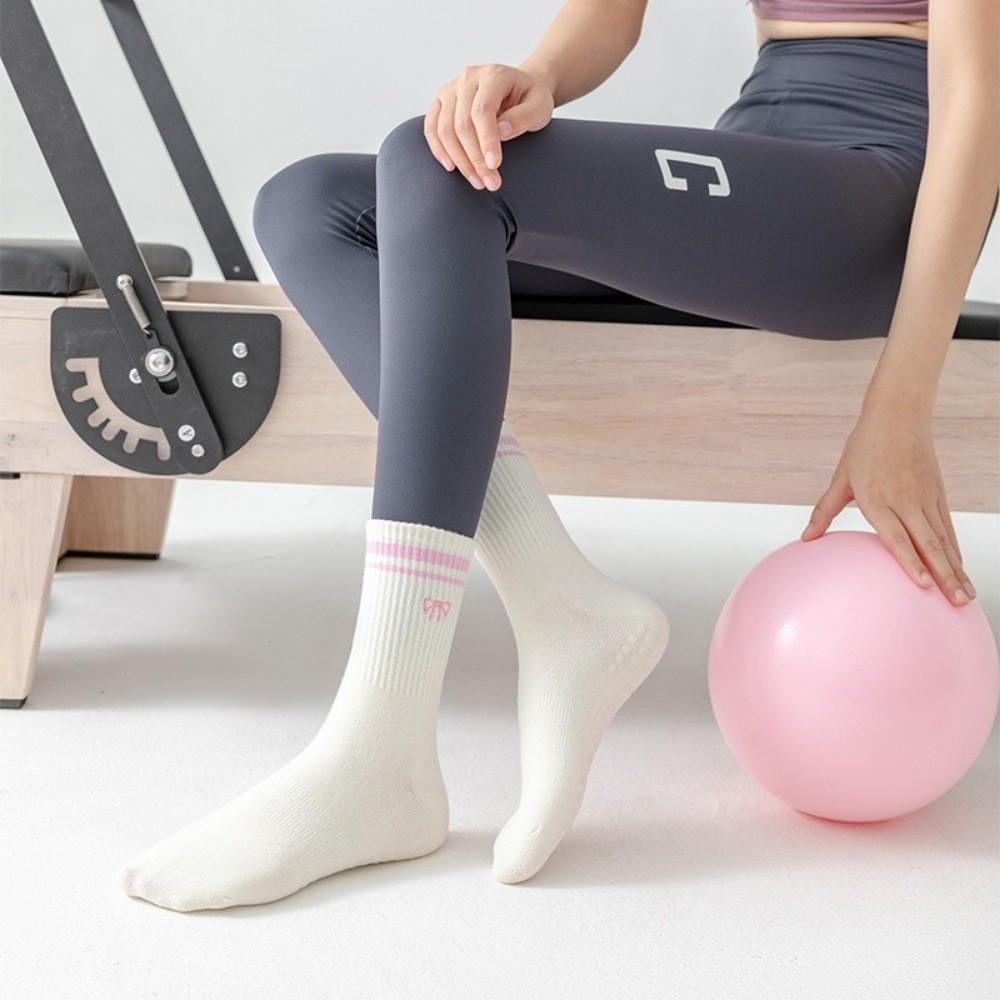 1Pair Non-Slip Yoga Socks Bow Embroidery Cuffed Mid Tube Socks Professional Pilates Socks for Women