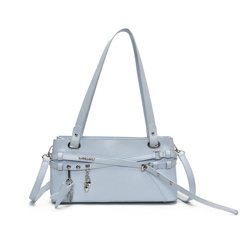 

Early spring new Korean versatile niche design sense underarm bag fashion high sense commuter versatile messenger bag woman синий