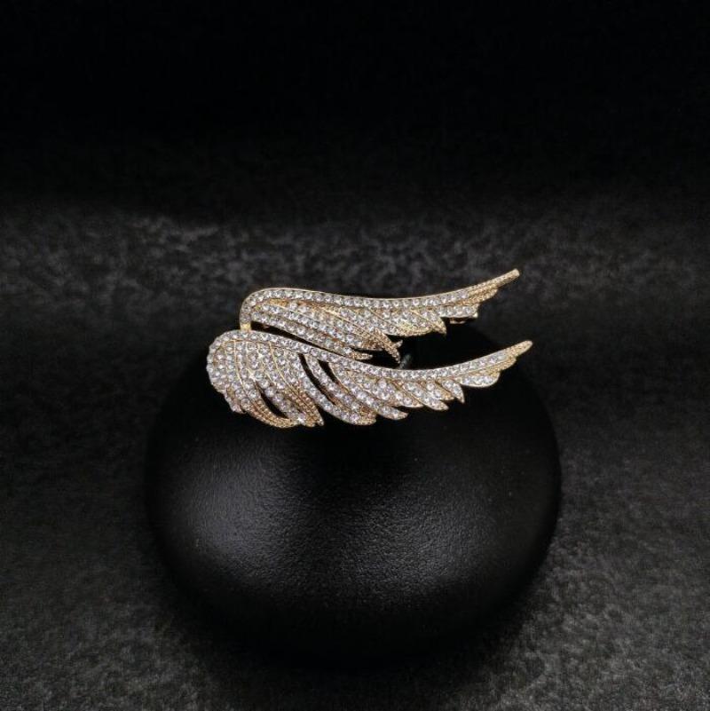 Fashionable Exquisite Feather Brooch Retro Personalized Pin Gorgeous Jewelry Accessories Party Festival Gift Souvenir