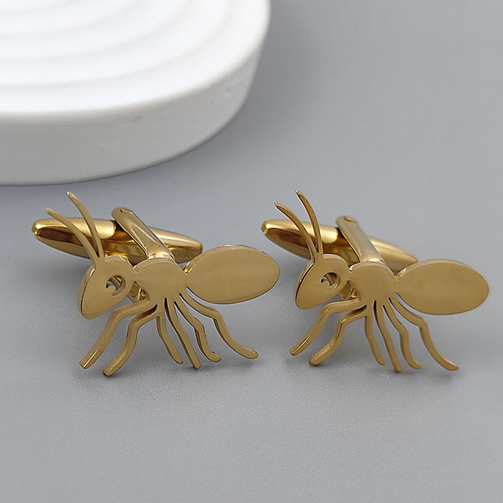 Fun gold-plated ant badge, ladies’ anti-exposure buttons, suit lapel pin, collar brooch, formal accessories