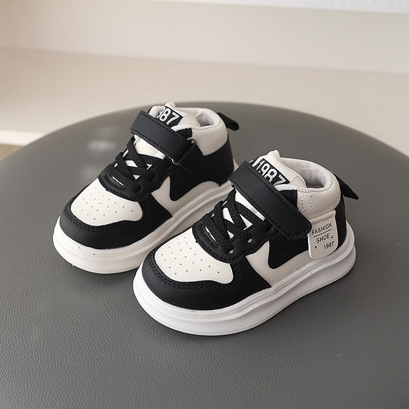 Kids' Versatile Casual Shoes Baby's Fashionable Sneakers High-top Lightweight Sports Shoes