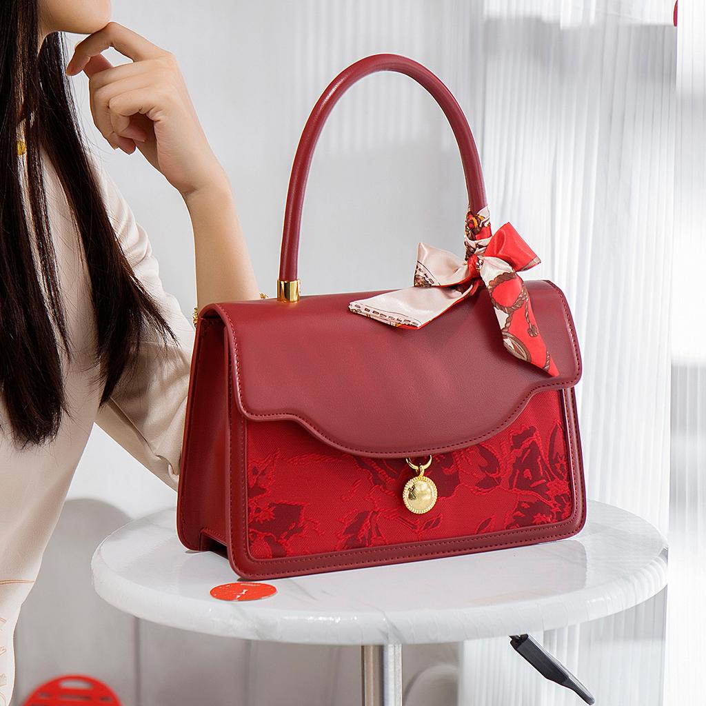Elegant Red Wedding Bag for Women 2024 Spring/summer New Fashion Versatile Bridal Bag Handbag Crossbody Bag