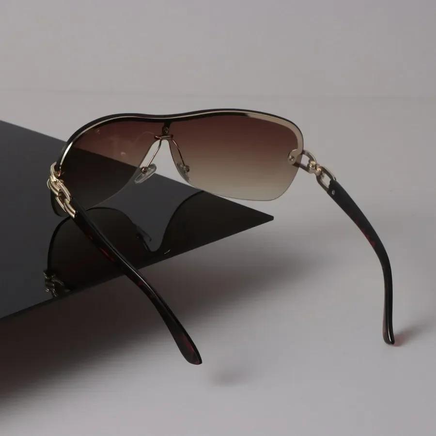 Trendige Sonnenbrillen Damen Bunt Quadratisch Punk Style Spiegel Klare Linse Einzigartige Mode Brillen Herren