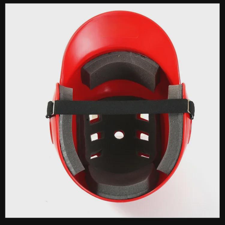 Baseballhelm mit zwei Ohren und Maskenschutz