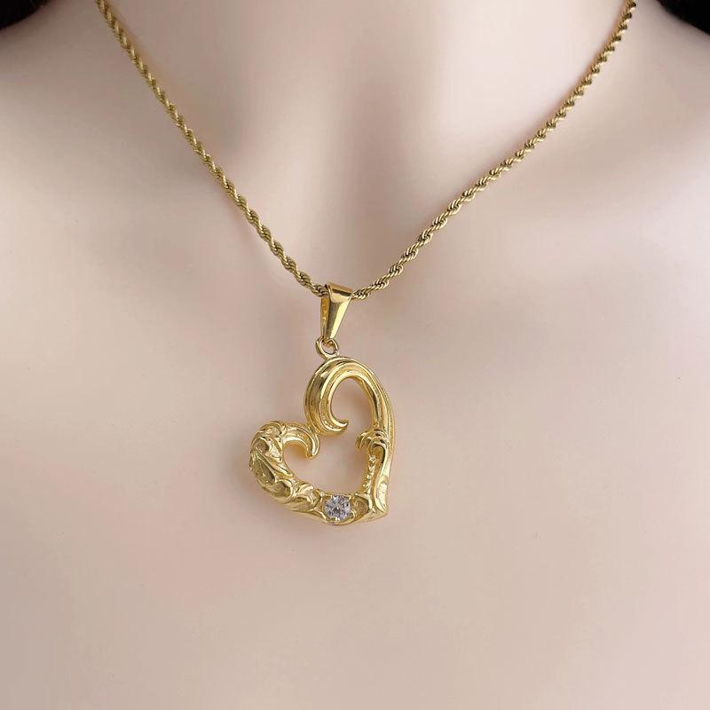

Light Luxury Fashion Love Necklace Personalized Design Titanium Steel Necklace Women Do Not Fade Versatile