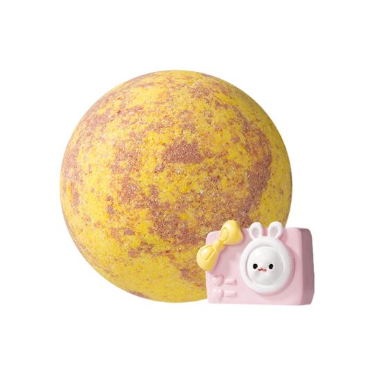 Bath Salt Ball with Surprise Toy Inside Fruity Floral Plants Extract Handmade Natural Sea Salt Ball Bubble Bath Ball Women Men SPA Bath Gift