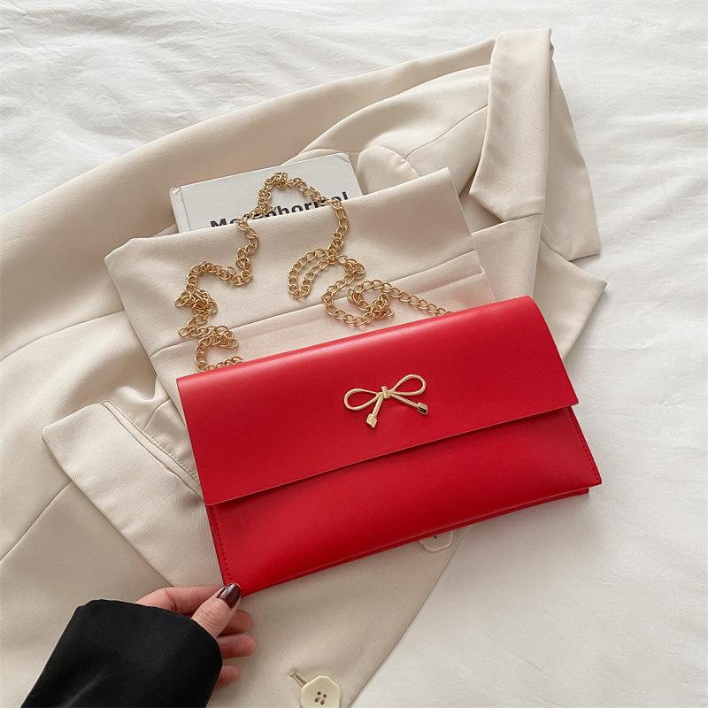 

Высококлассная модная повседневная сумка женская 2025 новая весна и лето портативная универсальная маленькая квадратная сумка корейская версия нишевый мессенджер красный