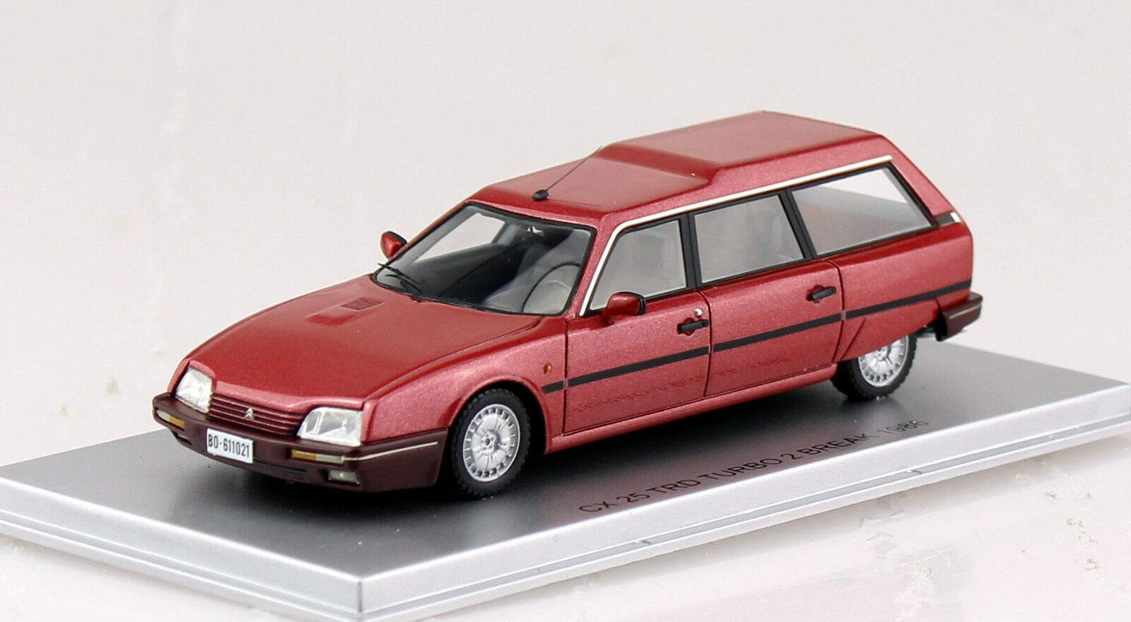 

KESS Citroen CX25 TRD Turbo 2 Универсал 1987 M Красный Готовое изделие 1/43