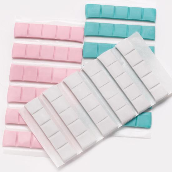 Nützlicher Nail-Art-Kleber für langanhaltendes, wiederverwendbares Nageldesign