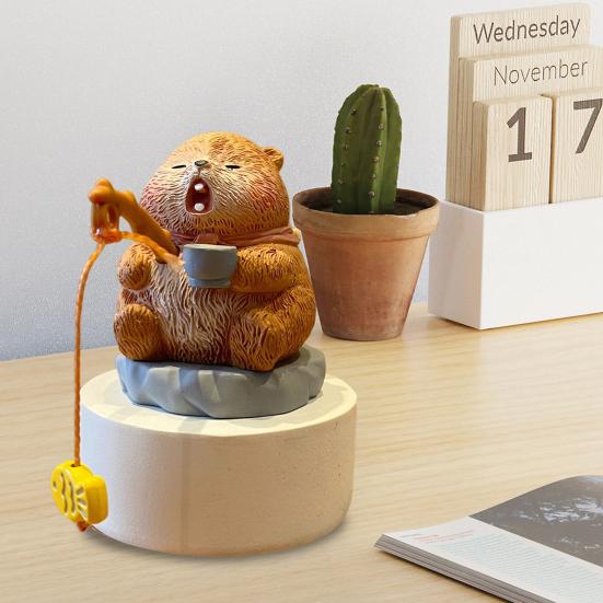 Figurine Animale Pescuit Rășină Panda Marmotă Capibara Statuetă Pescari Serie Animale Ornament pentru Birou Decor Acvariu