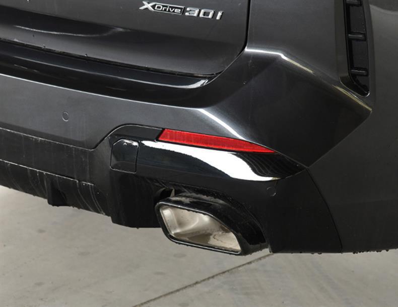 BMW X3/X4 2022 Black Stainless Steel Square Tailpipe Cover