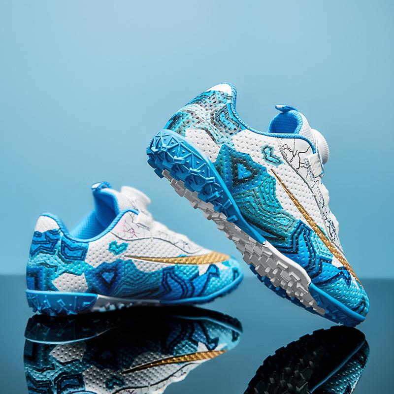 Summer spinning buckle broken nail training football shoes student youth sports competition training shoes men