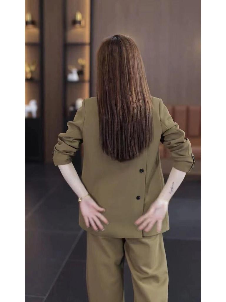 Plus Size Women's Two-Piece Suit: Wide-Leg Trousers & Blazer – Korean Style Loose Casual Set for Spring & Autumn.