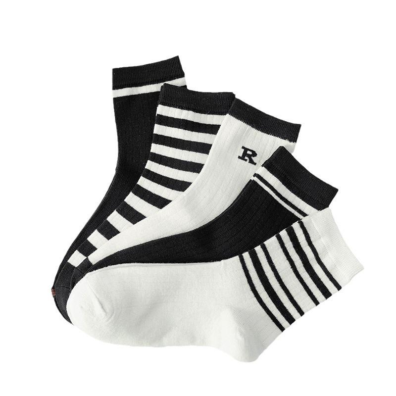 Damen Frühling und Herbst Gestreifte Buchstaben All Match Sport Studenten Mittelhohe Socken