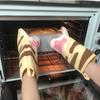 1PC Long Cotton Baking Insulation Microwave Heat Resistant Non-slip Gloves Cute Cartoon Cat Paws Oven Mitts Animal Design