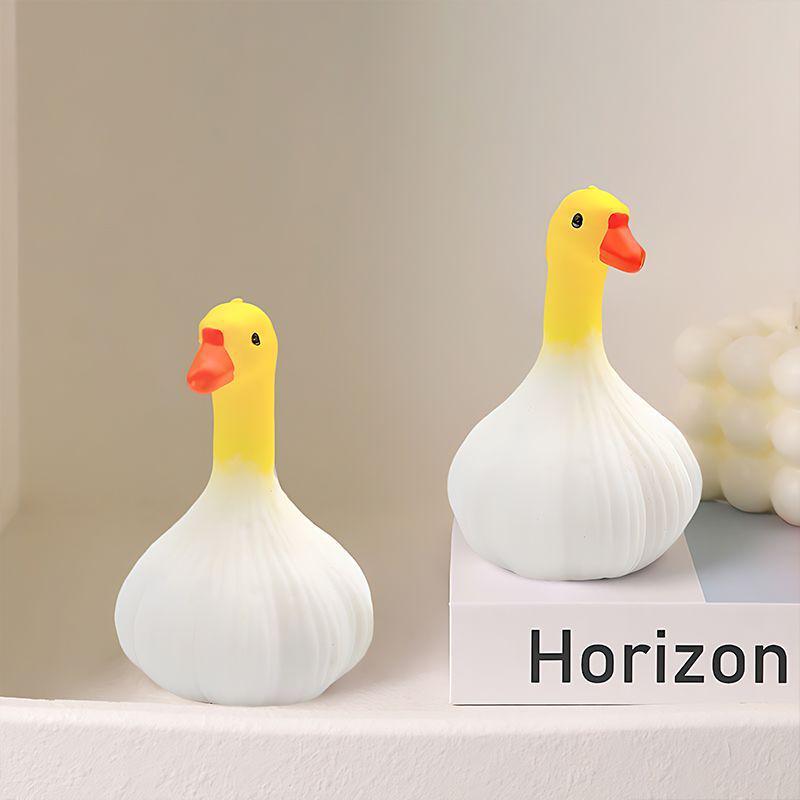 Garlic Duck Stress Relief Toy - Creative Slow Rebound Plush Ornament for Office Relaxation