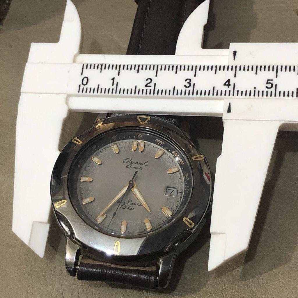 Used [Immediate decision/Free shipping] ORIENT QUARTZ C7706F-50 150M waterproof Orient quartz men's watch Used watch Many brand watches listed