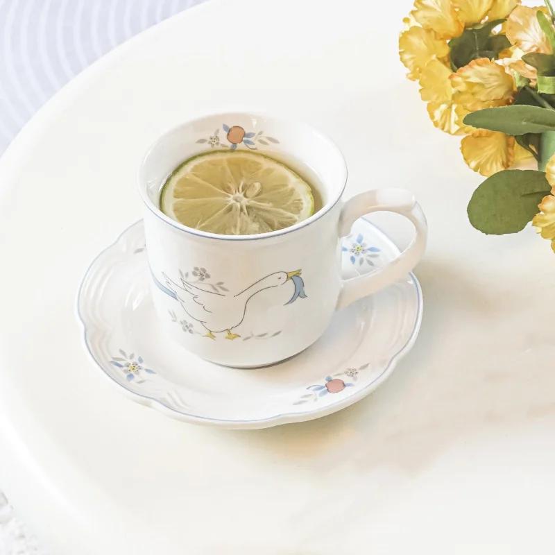Swan Ceramic Coffee Cup & Saucer Set Korean Style Afternoon Tea Tableware Mug Dessert Plate Kitchen Mug Ceramic Cup Spoon-Free