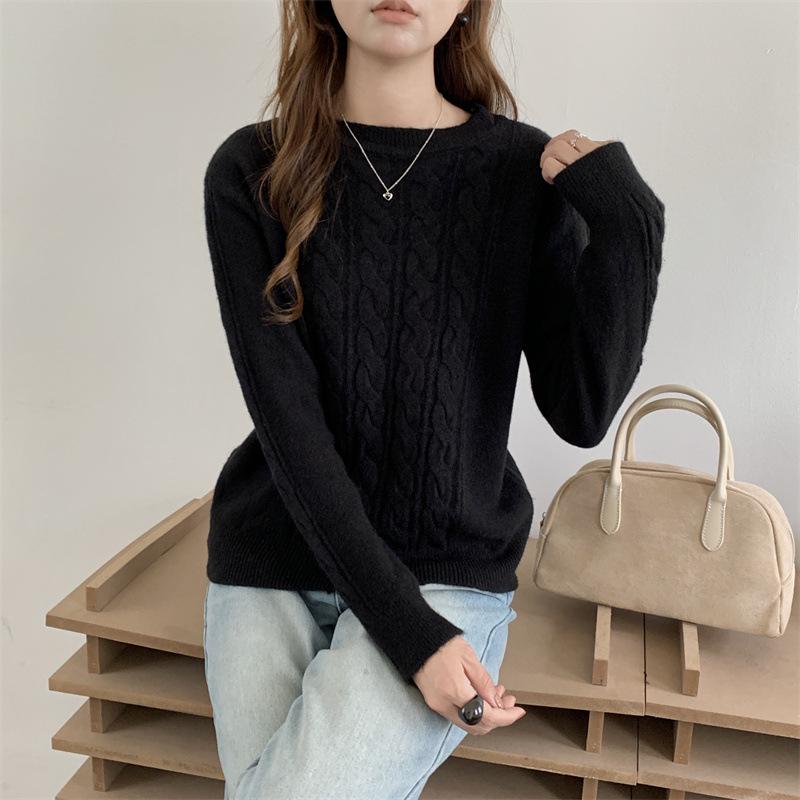 Women's Loose Korean Retro Cable Knit Sweater for Autumn/Winter