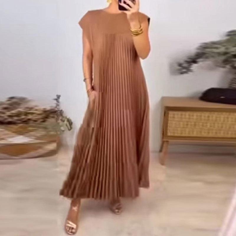 

Spring new European and American women s clothing solid color, pleated round neck sleeveless slim-fitting pendulum dress long dress XL темно-коричневого кольору