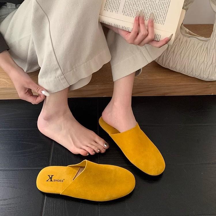 Soft-soled fashion Boken shoes for women in the spring of 2025, ugly and cute new models, wearing a pedal bag head and half slippers tide