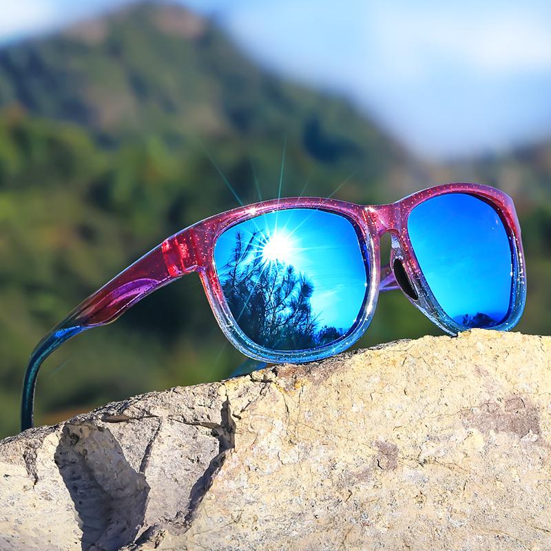 1 pár Unisex Polarizační Čtvercové Módní Sluneční Brýle - Lehký Fialový Třpytivý Rám, TAC Čočky pro Venkovní Sporty a Módu