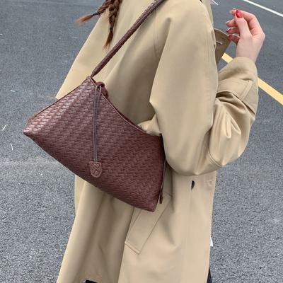 Premium Woven Pattern Shoulder Tote Bag Women's New Fashion Versatile Handbag Commuter Handbag