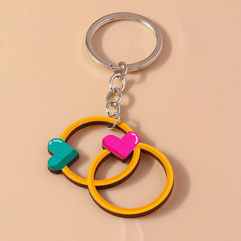 Romantic Wood Keychain Charms Love Heart Lip Keyrings Pendants for Women Girls Handbag Decor DIY Valentine's Day Key Chain Gifts